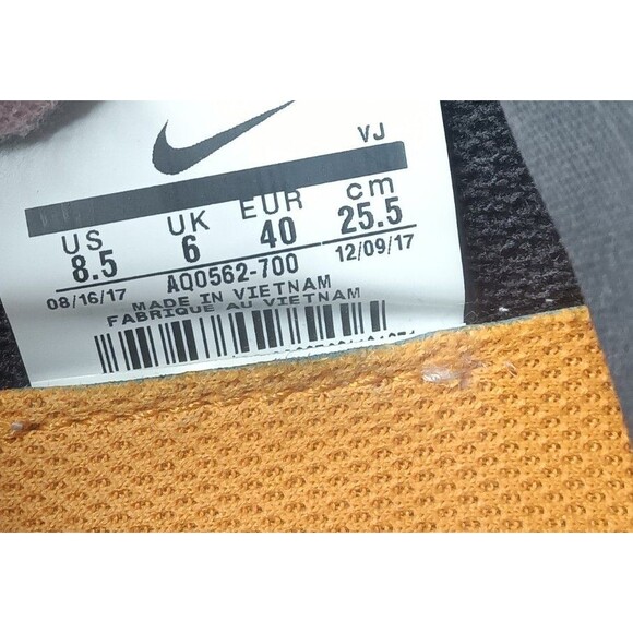 Nike Free RN Cheetah Yellow Women's Size 8.5 Shoes - Picture 10 of 11